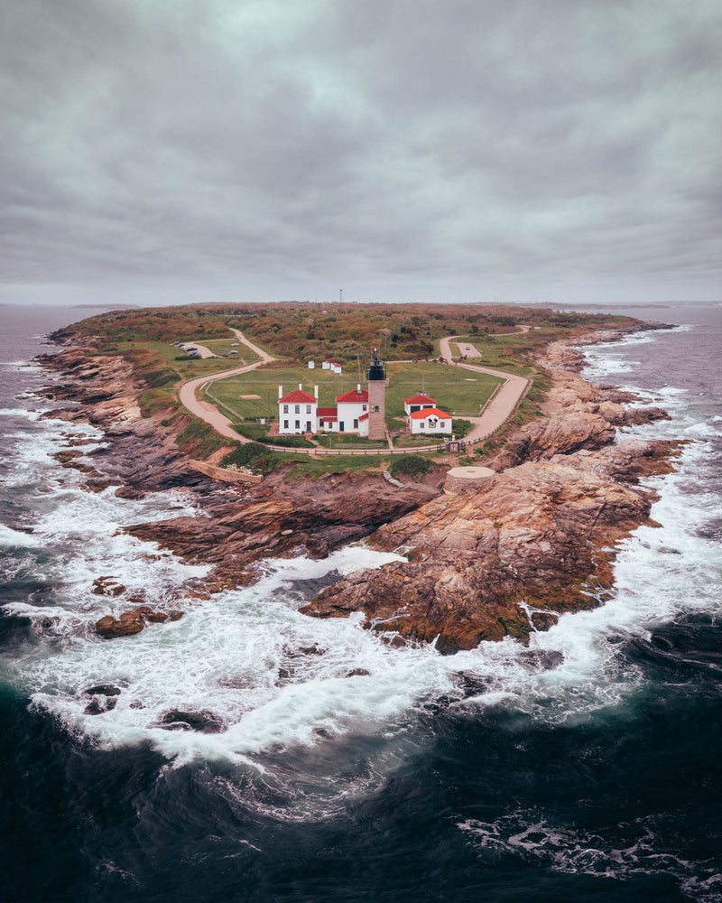 BEAVERTAIL LIGHTHOUSE