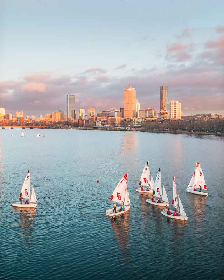 BOSTON UNIVERSITY SAILING TEAM ON THE RAID